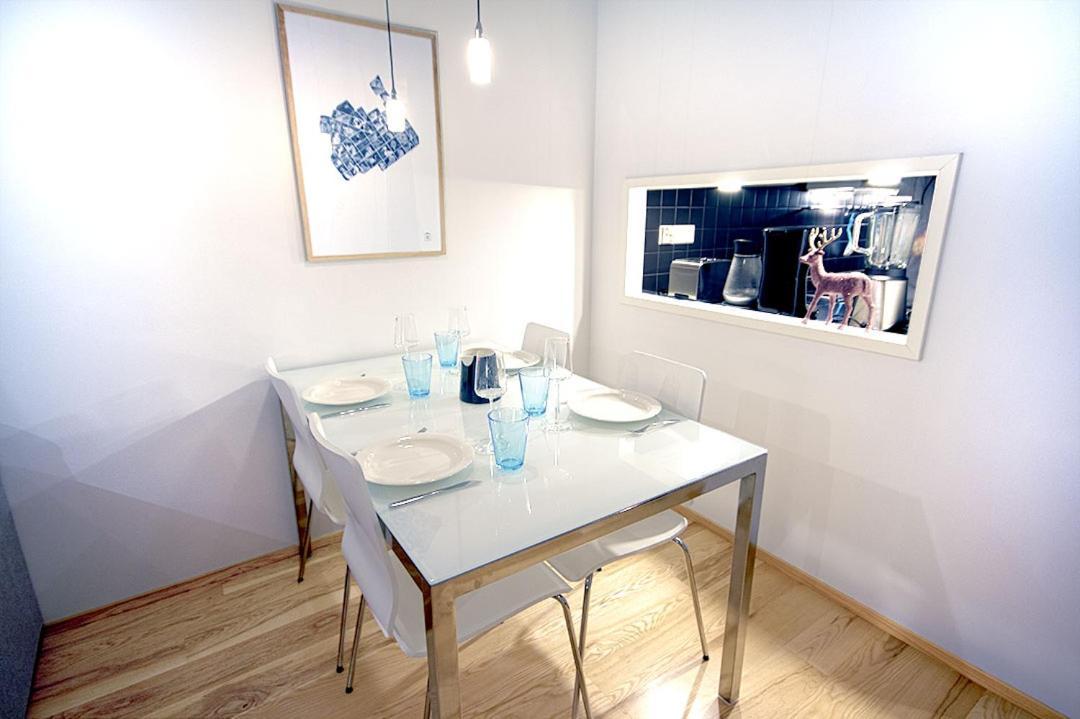 2Ndhomes Luxury Kamppi Center Apartment With Sauna And Terrace Helsinki Buitenkant foto